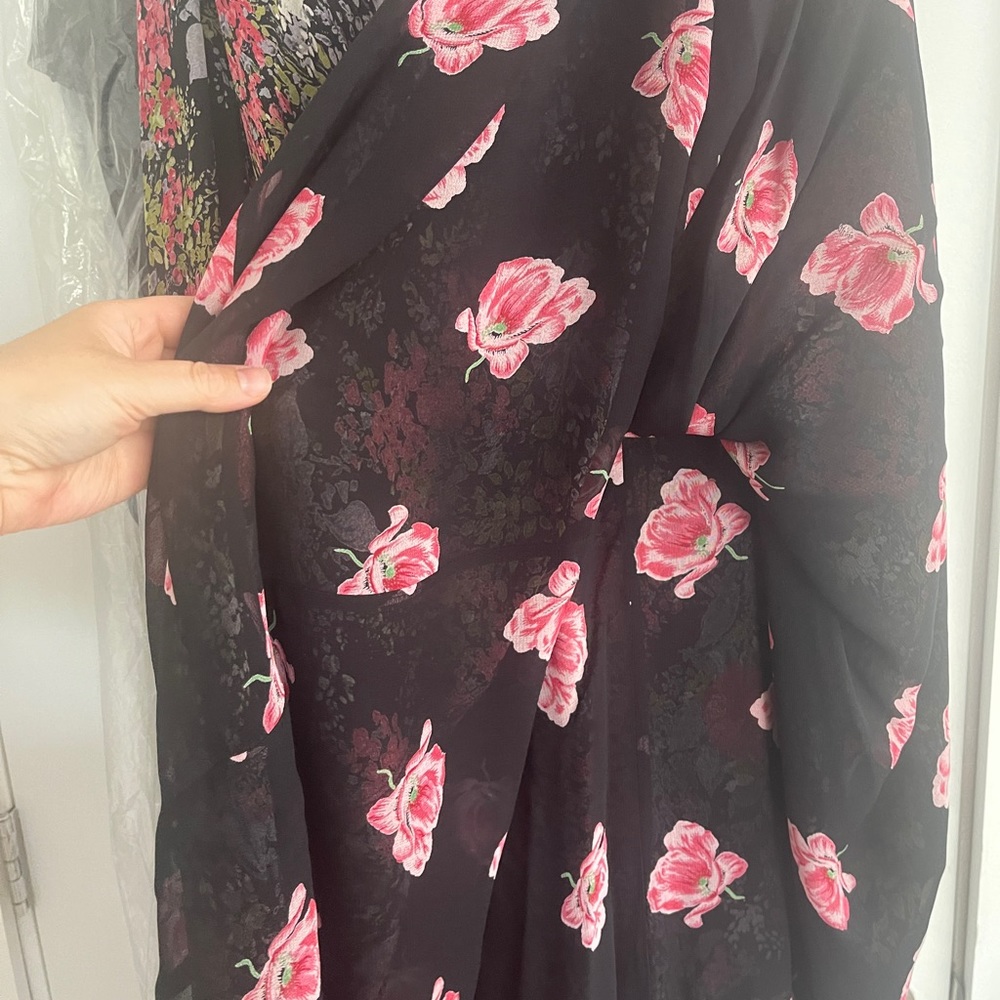 Chiffon long shirt. 2 sided.